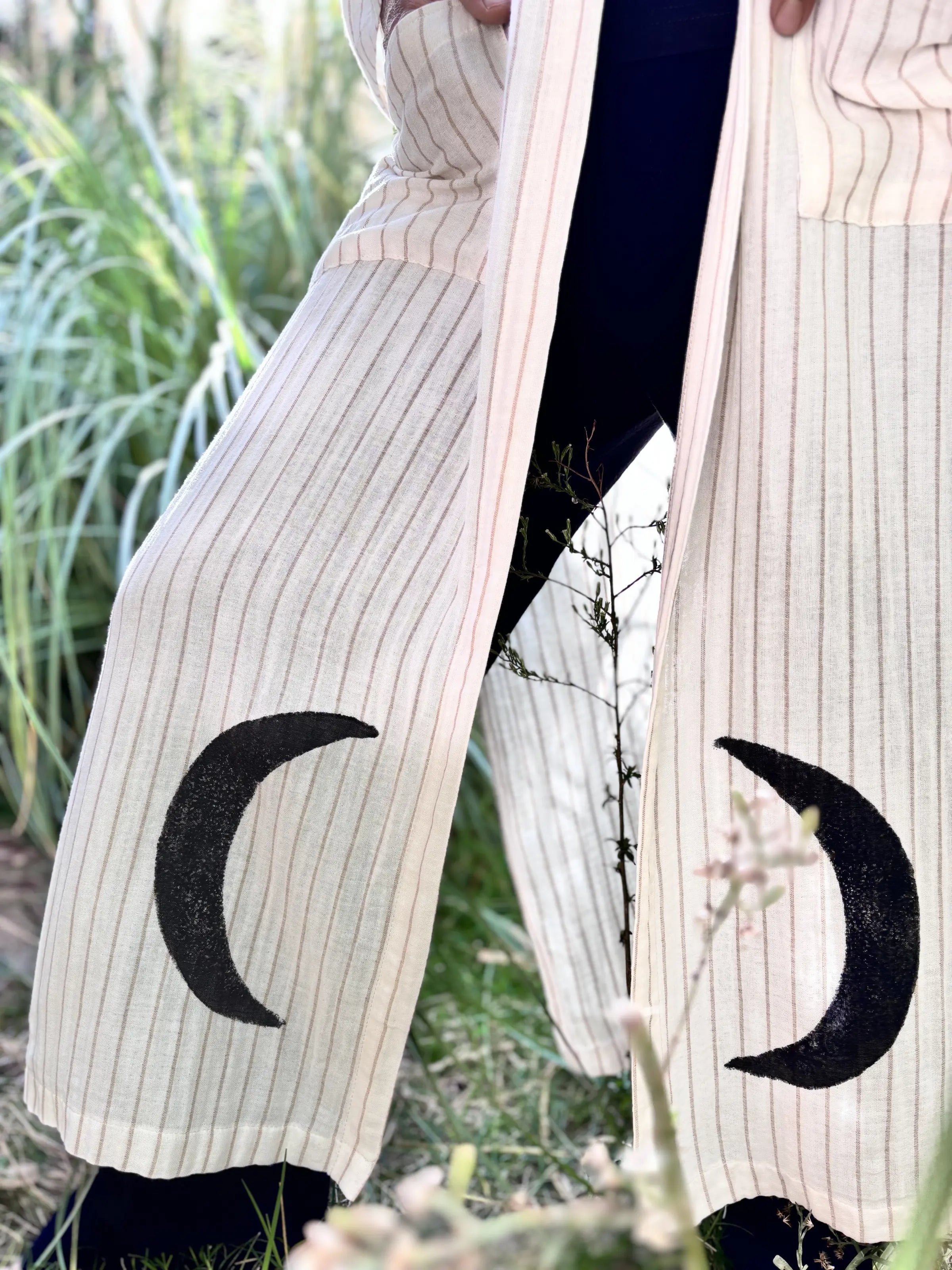 Super Light Uzun Kimono .3. Bej & Kırık İnce Beyaz Çizgili